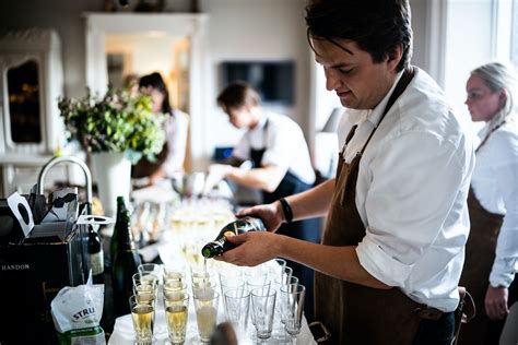 hospitality solutions  industry  lms  learning hub