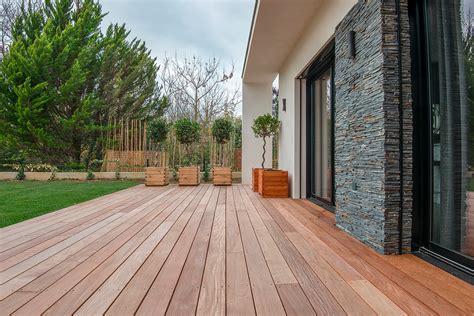 Terrasse Bois En Ip Habillage Dun Tour De Maison