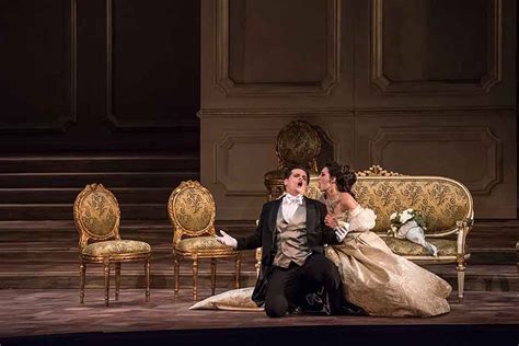 La Traviata De Giuseppe Verdi Abre A Temporada L Rica Do Theatro