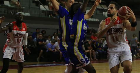 Basket ball NATIONALE 2 MASCULINE Sorgues à la relance