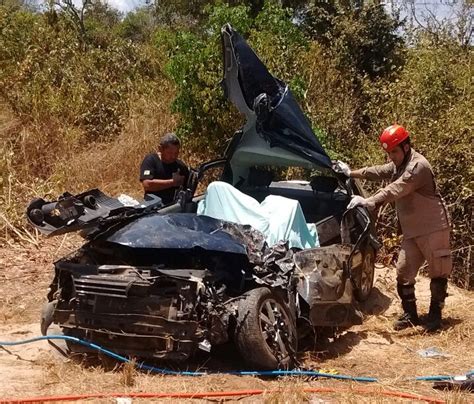 Grave Acidente Deixa Duas Pessoas Mortas E Uma Ferida Na Br Gp