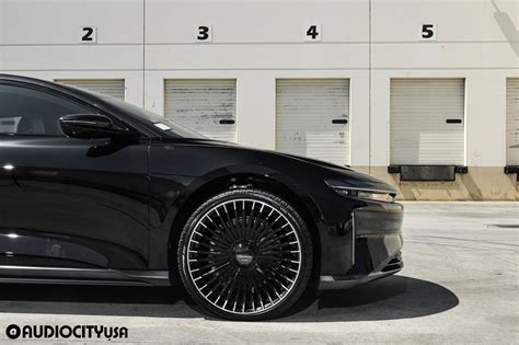 Lucid Air On Giovanna Wheels Tulum Gloss Black M Flickr