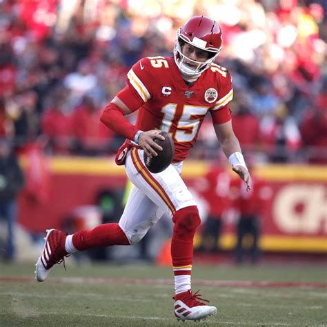 Chiefs' Patrick Mahomes Explains Sensational 27-Yard TD Run vs. Titans ...