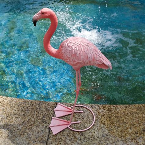 Outdoor Indoor Decor Handmade Resin Pink Flamingo Statue Wholesale