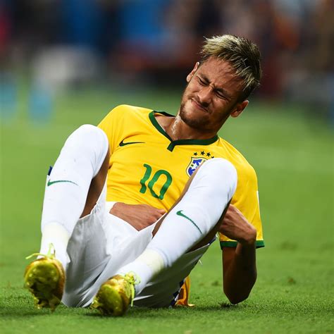 Neymar Injury Debilitating to Brazil's World Cup Chances | Bleacher ...