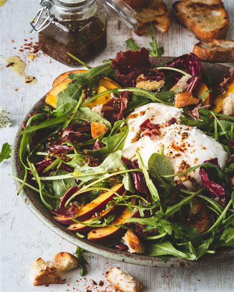 Recette De Burrata Aux P Ches Grill Es Marie Claire