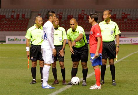 Futbol Reglas Principales Del Futbol