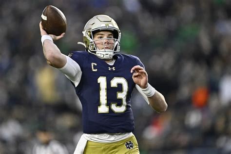 Army Vs Notre Dame Cfb Picks Take Irish Ats Over On 11 23