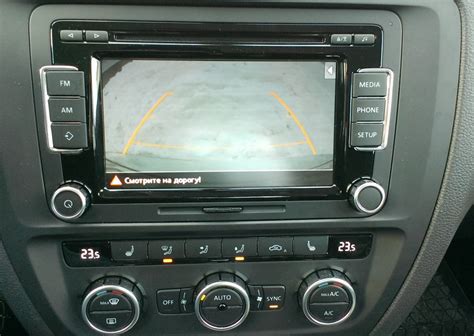 Камера заднего вида — Volkswagen Jetta VI, 1,6 л, 2012 года ...