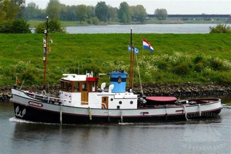 Sleepboot En Opduwer Van Het Jaar Vereniging De Motorsleepboot