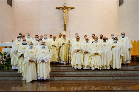 Ordinazione Presbiterale Del Diacono Don Roberto Pavone Diocesi Di