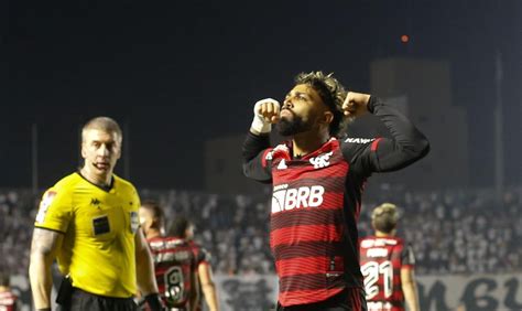 Gabigol Assume Erro Explica Por Que Vestiu Camisa Do Corinthians E Diz