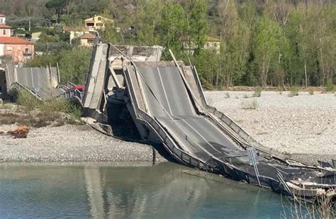 Crollo Ponte Di Albiano Inaugurato Nell Ottobre 1908 E Lungo 300 Metri