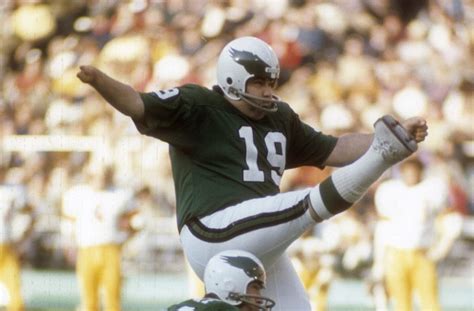 Historic Saints Kicker Tom Dempsey Dies After Fight With Coronavirus