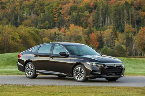 2018 Honda Accord Hybrid Base Price Slashed to $25,990 | Automobile ... 