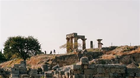 10 facts about Ancient Corinth, the Temple of Apollo & how to visit it