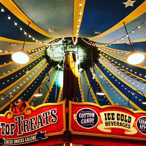 Circus Theming at Big Top Treats : r/disneyphotography