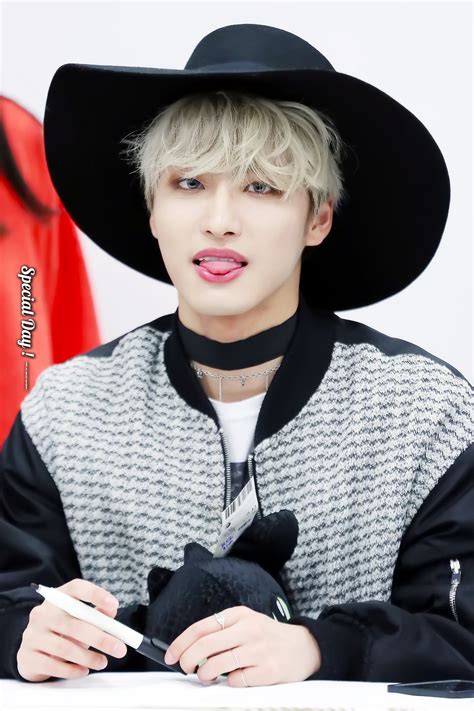 Pin By Kαmílα On Ateez Seonghwa Kpop Guys Woo Young Park Seong Hwa