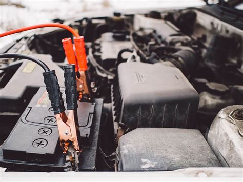 How to Charge a Car Battery the Proper Way