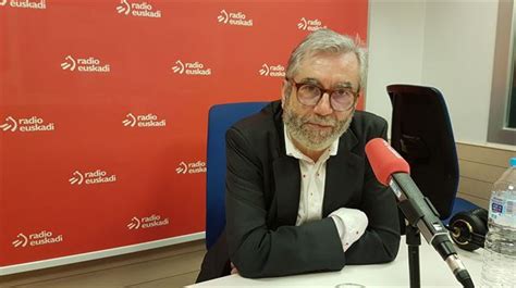 Antonio Muñoz Molina presenta su nueva novela Tus pasos en la escalera