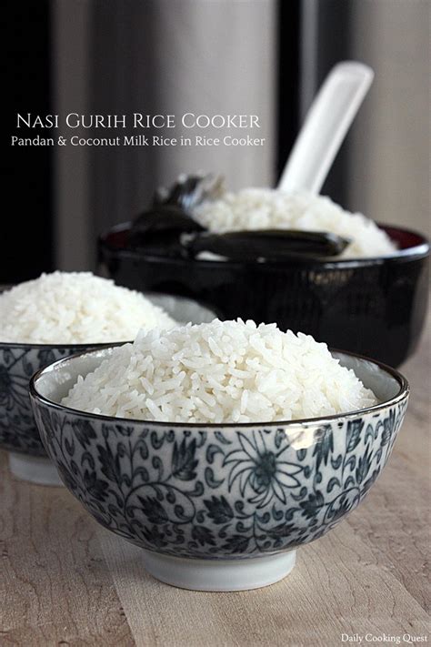 Nasi Gurih Rice Cooker - Pandan and Coconut Milk Rice in Rice Cooker ...