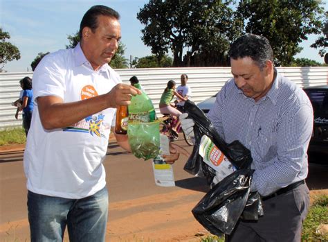 A O Contra A Dengue Recolhe Uma Tonelada De Lixo No Bairro Noroeste