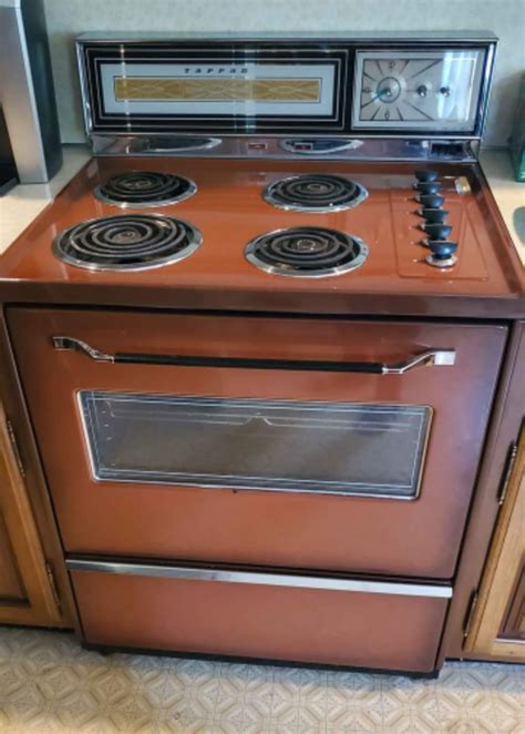 Coppertone Tappan Electric Range Vintage Appliances For A Retro Kitchen