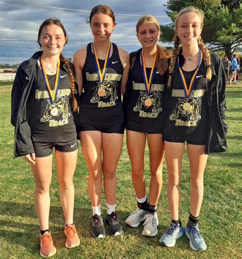 Cross country girls take second place – Daily Journal Online