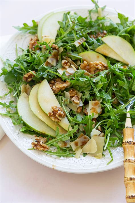 Rocket Salad With Pear And Parmesan Easy Salads