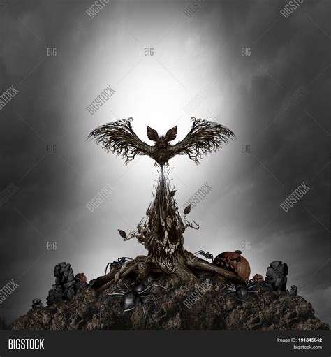 Scary Tree Monster Image & Photo (Free Trial) | Bigstock