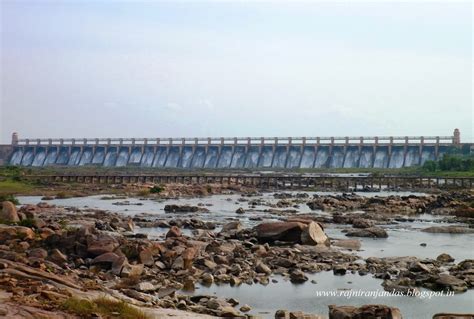 Tales Of A Nomad: Tungabhadra Dam...!!