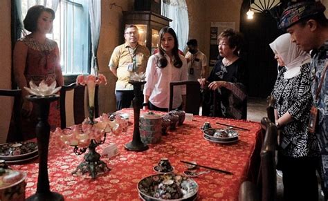 Wamenparekraf Angela Kunjungi Rumah Tjong A Fie Mansion Miliki