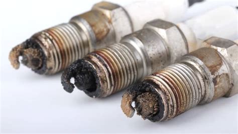 Carbon Fouled Spark Plug One Cylinder Causes Symptoms And Fixes