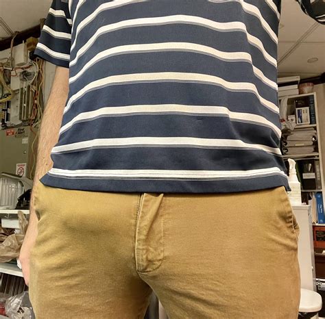 You think my customers notice? 😏 : r/PublicBulges