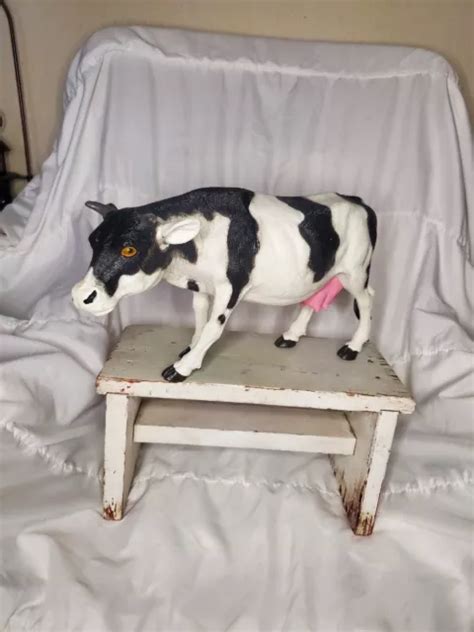 Vtg Milch Dairy Farm Cow W Horns Rubber Plastic Figurine