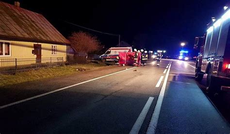 Tragiczny wypadek w Nowej Wsi nie żyją dwie osoby Nowy Sącz Info