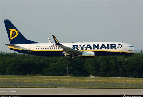 Ei Egc Ryanair Boeing As Wl Photo By Imre Szab Id