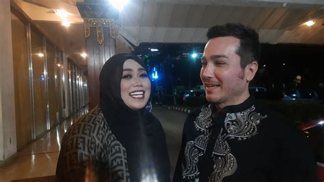 Pengacara Ina Rachman Pamer Suami Baru Bule Timur Tengah Youtube