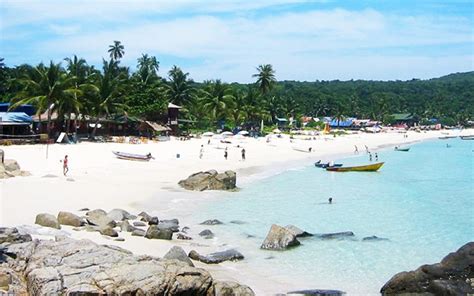 Malaysians Must Know The TRUTH Group Falls Sick After Pulau Perhentian