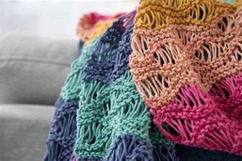 Loops And Threads Knitting Patterns - Knitting Patterns