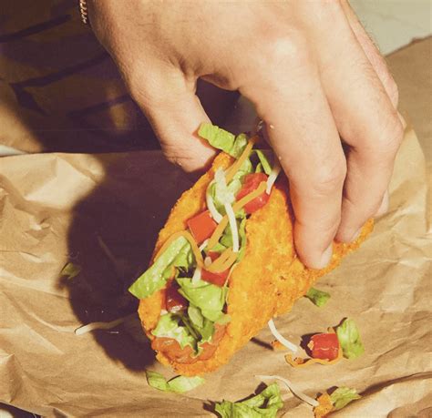 Taco Bell Launches Naked Chicken Taco West Wales Chronicle News