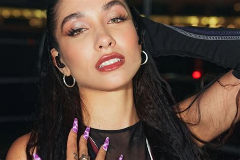 María Becerra la reina del bikini diminuto Diario de Cuyo