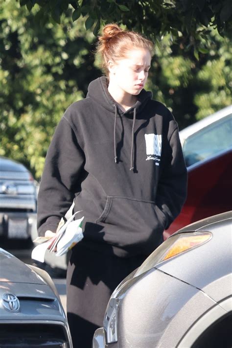 Shiloh Jolie-Pitt in a Black Hoodie - LA 11/05/2022 • CelebMafia