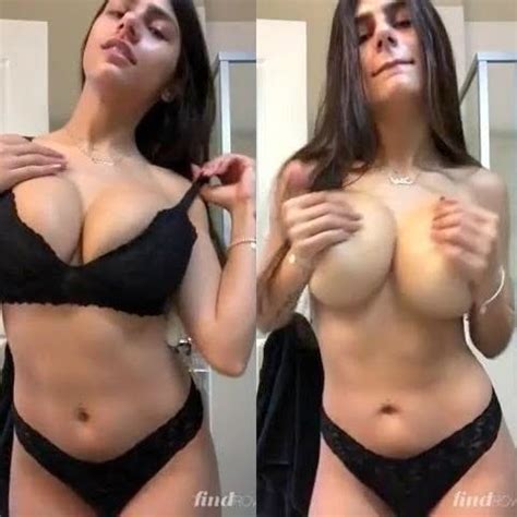 Mia Khalifa Nude Bathroom Striptease Findrow Video Leaked Thotslife