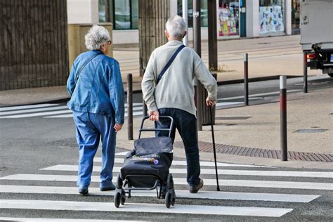 Santé Les 32 super centenaires en France sont toutes des femmes