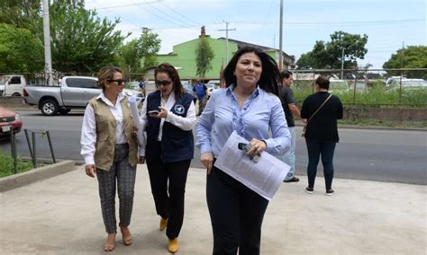 Abogada Mar A Oviedo Relata El Reencuentro Con Sus Hijos Llor Y