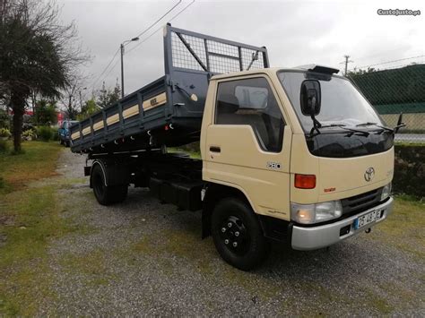 Toyota Dyna 280turbo Tribascula Dezembro99 Cozot Carros