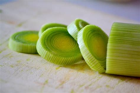 7 Healthy Reasons Why Leeks Are Good For You