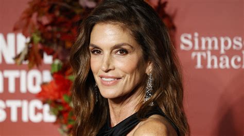 Cindy Crawford Ans Au Naturel Au Saut Du Lit Elle Se D Voile Sans