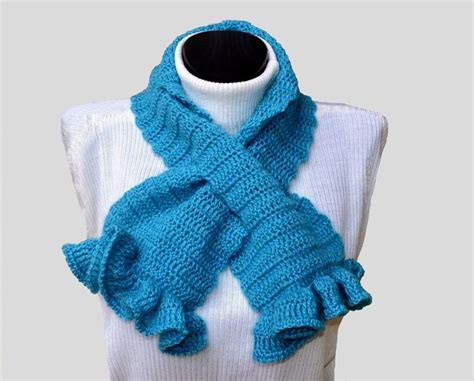 Ascot Keyhole Scarf Pattern Pdf Written Tutorial And Photo Etsy Neck Scarves Scarf Hand